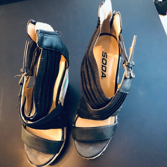 SODA WEDGE SANDAL PLATFORM 6 - Picture 3 of 3